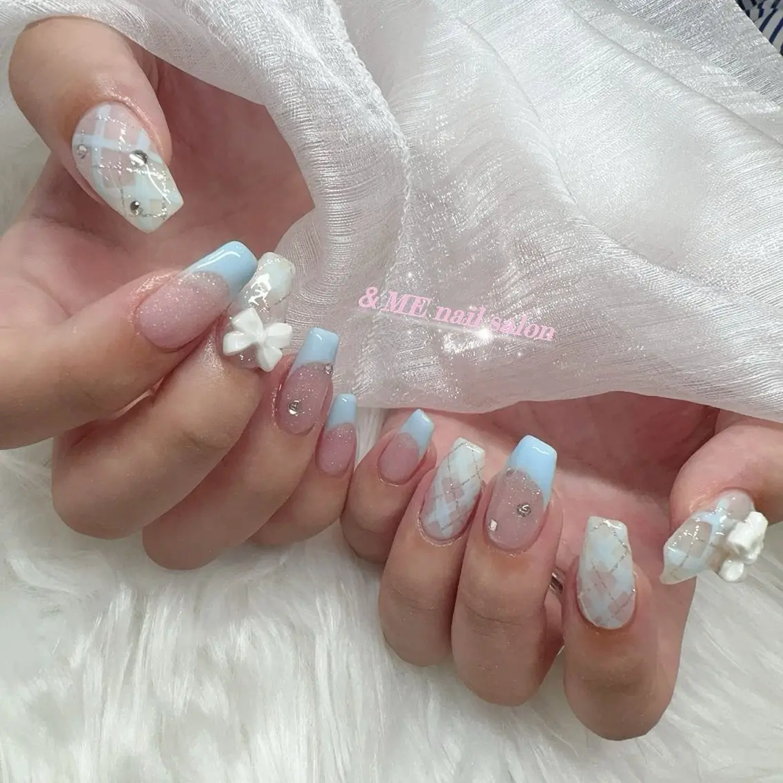 ネイル &ME ネイルサロンのネイルデザイン