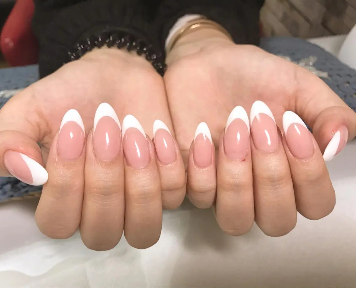ネイル フットネイル フレンチネイル シンプルネイル 春ネイル 夏ネイル nail fufla ♡yamane♡のネイルデザイン