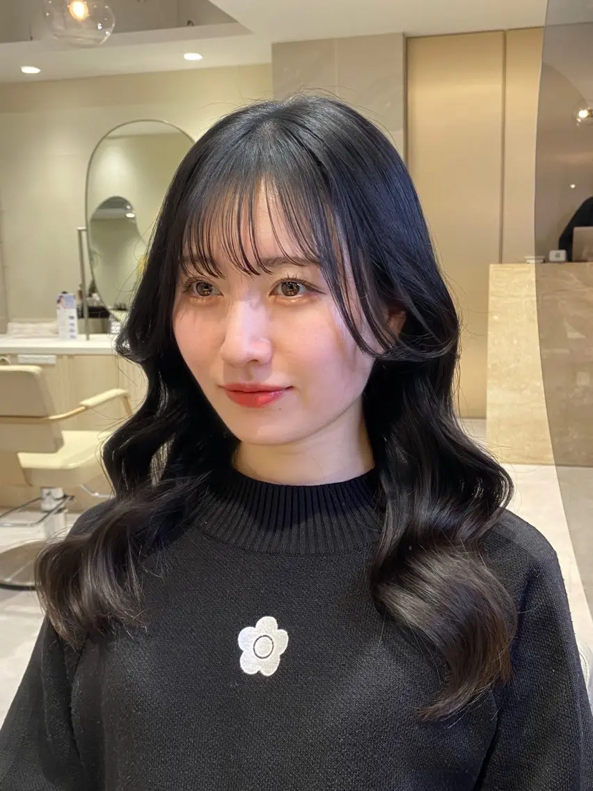 🫧5月限定🫧 🇰🇷【韓国STYLE】【韓国トレンドカット✂️➕イルミナカラー🩵➕トリートメント✨✨】の写真