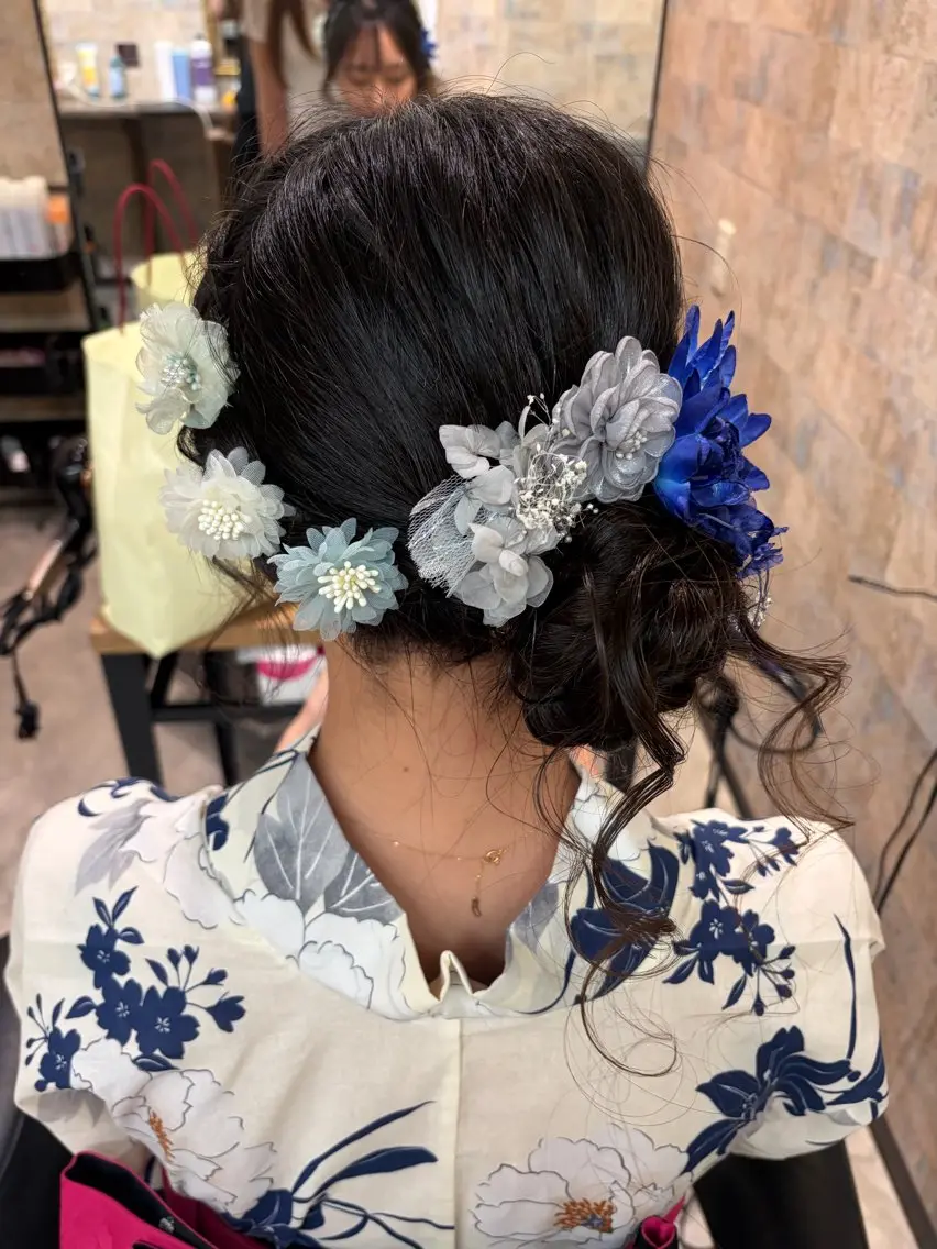 ロング お団子ヘア ヘアセット 前田 みのりのヘアスタイル