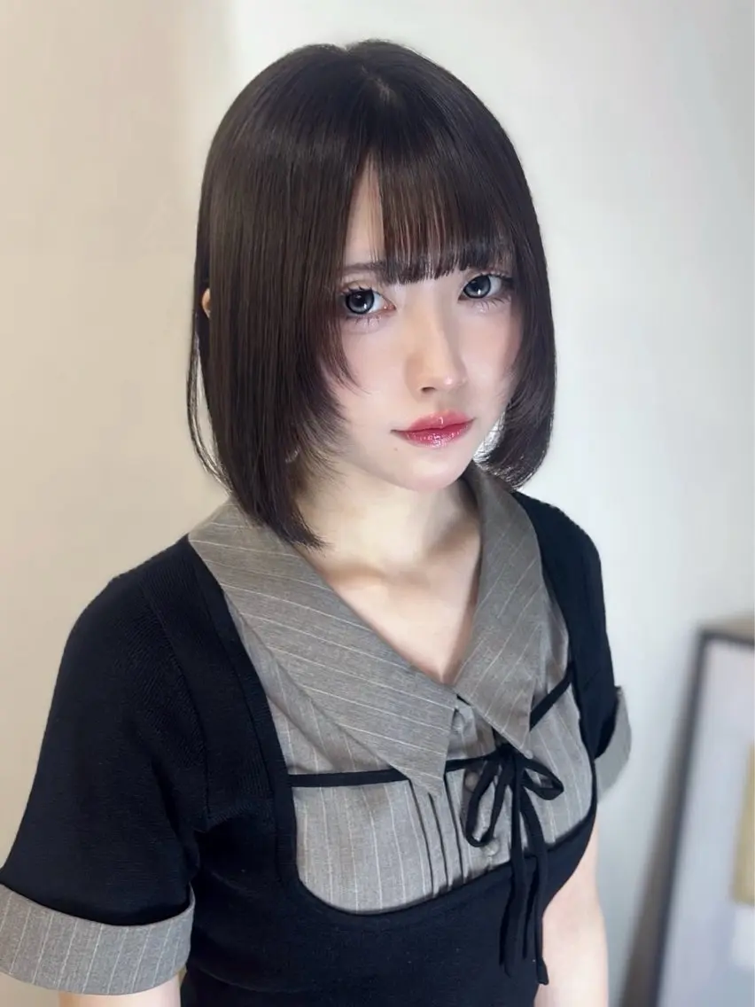 ショート カラー カット 縮毛矯正 トリートメント 渡辺 鴻江のヘアスタイル