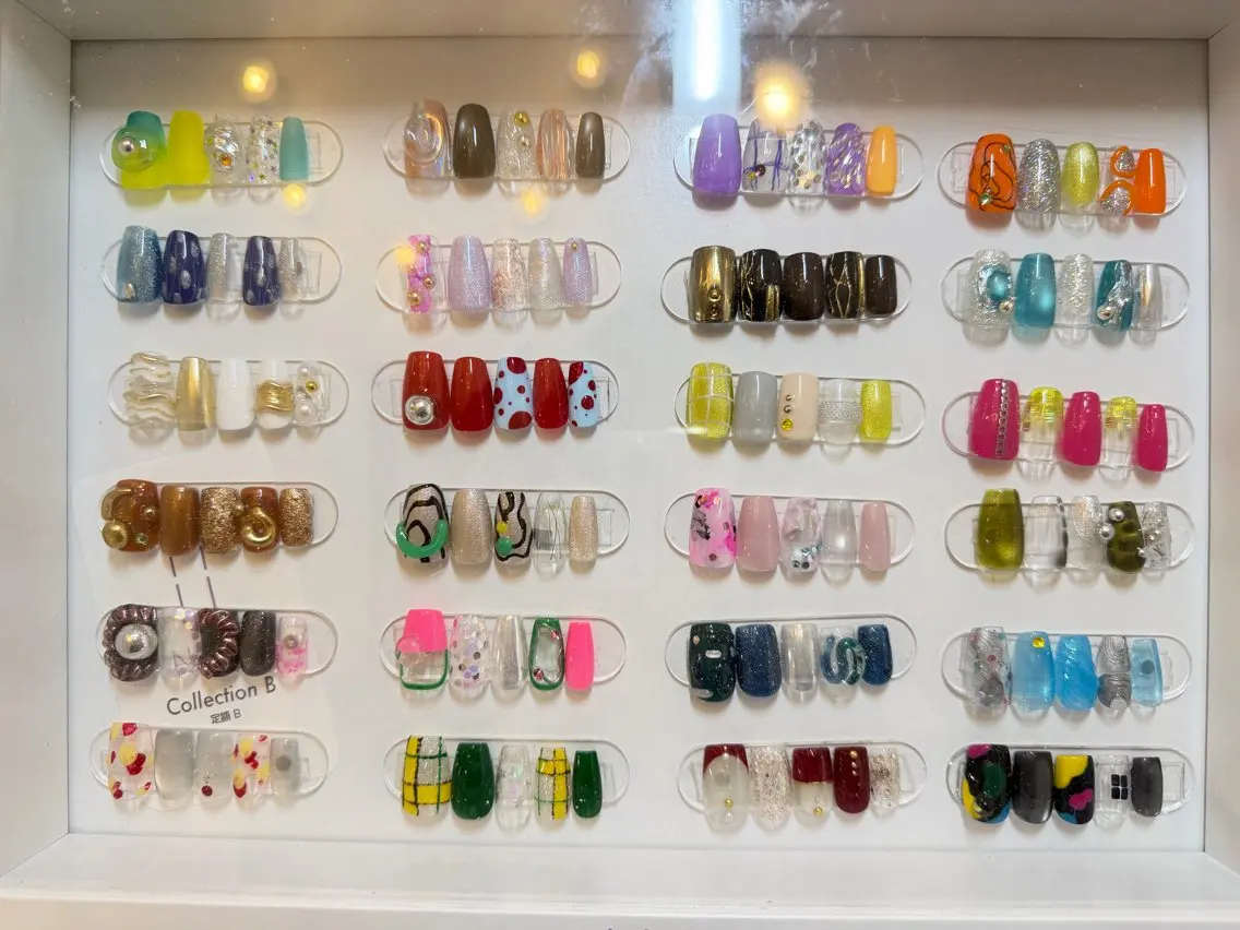 ネイル アートネイル フラッシュネイル 韓国ネイル マグネットネイル ミラーネイル ハンドネイル NULLNAIL新宿 YUIのネイルデザイン