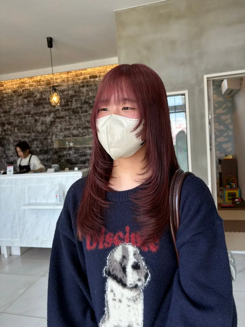 ロング カラー GRANDEUR やまだかなのヘアスタイル