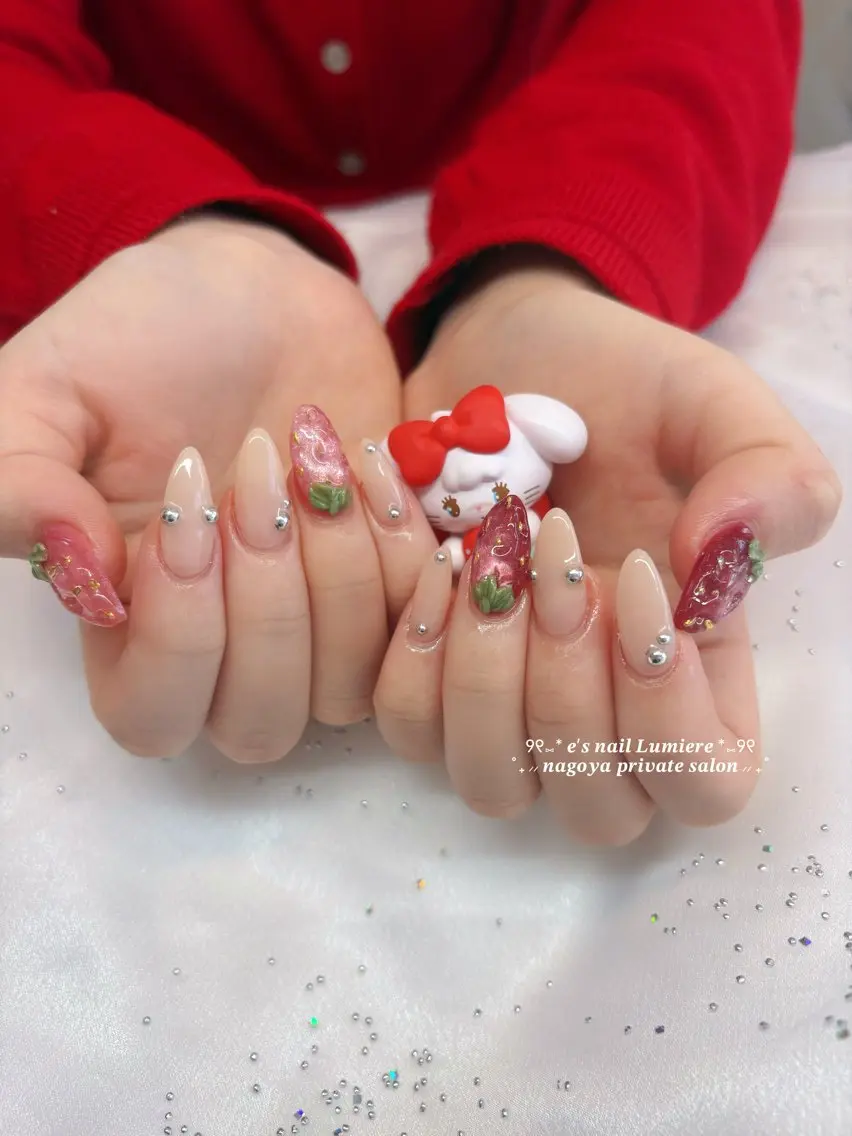 ネイル ハンドネイル ハンドケア e’s nail Lumièreのネイルデザイン