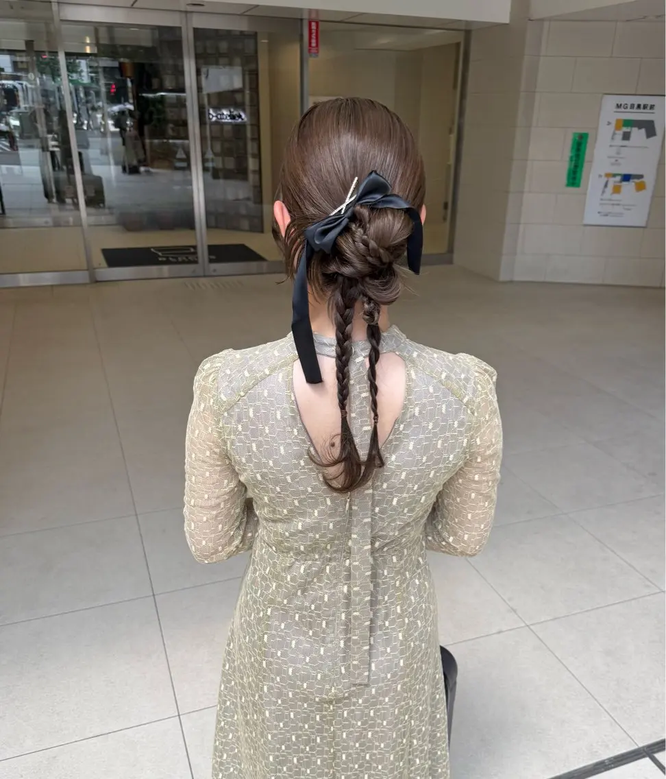 🎀お呼ばれヘアセット🎀 #カチモリ#ヘアセット#ヘアアレンジ#編み下ろし#ツインアレンジの写真