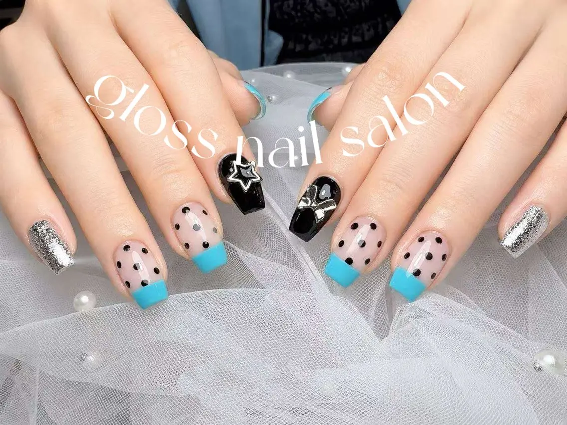ネイル miho🍎 Gloss nailのネイルデザイン