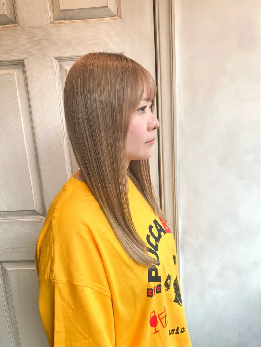 ロング カラー ベージュカラー ブリーチ ケアブリーチ ダブルカラー ヘアカラー トリートメント 千 田のヘアスタイル
