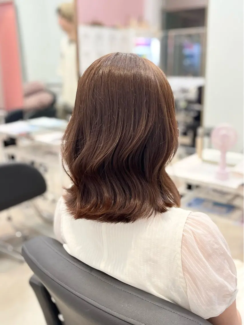 ミディアム カラー のあ/カットモデル/ ブリーチモデルのヘアスタイル