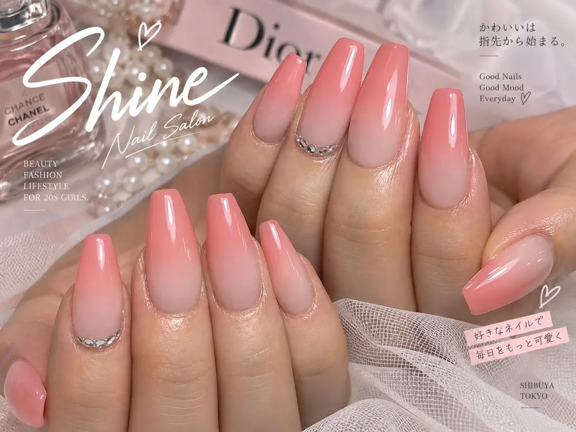 ネイル shineジェル& チップ長さだしのネイルデザイン