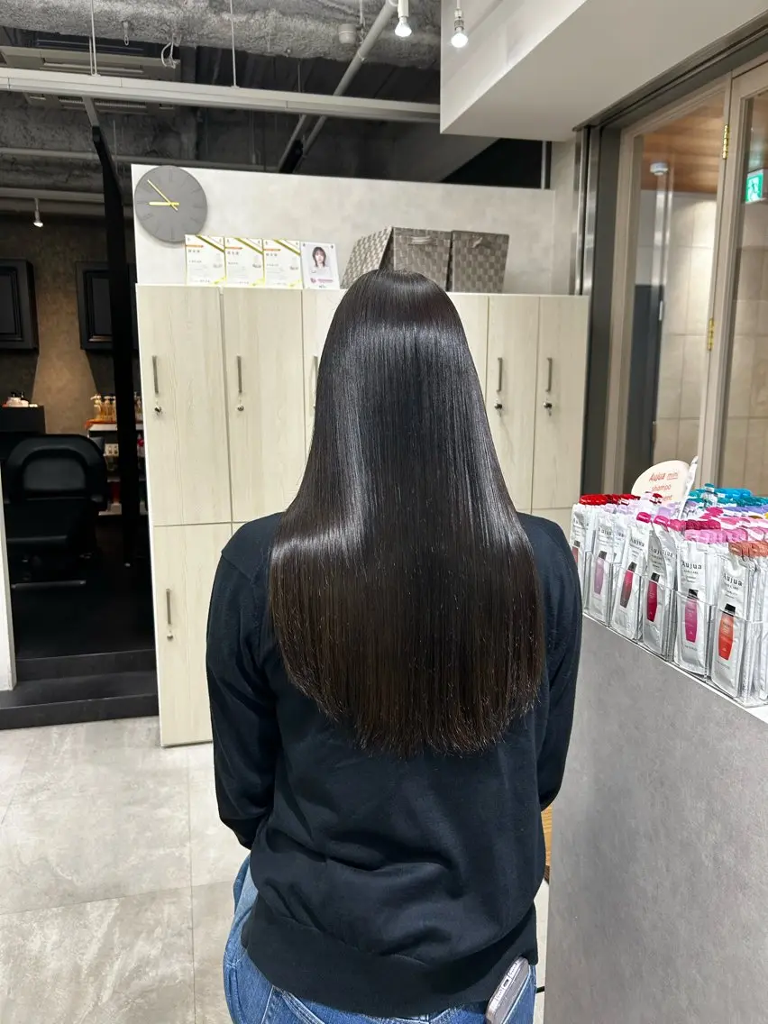 カラー ヘアカラー 韓国ボブ🇰🇷🤍 切りっぱなし/アヤカのヘアスタイル
