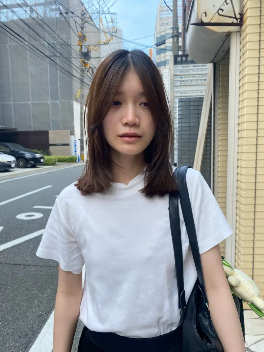 ミディアム カット ソノダ リコのヘアスタイル