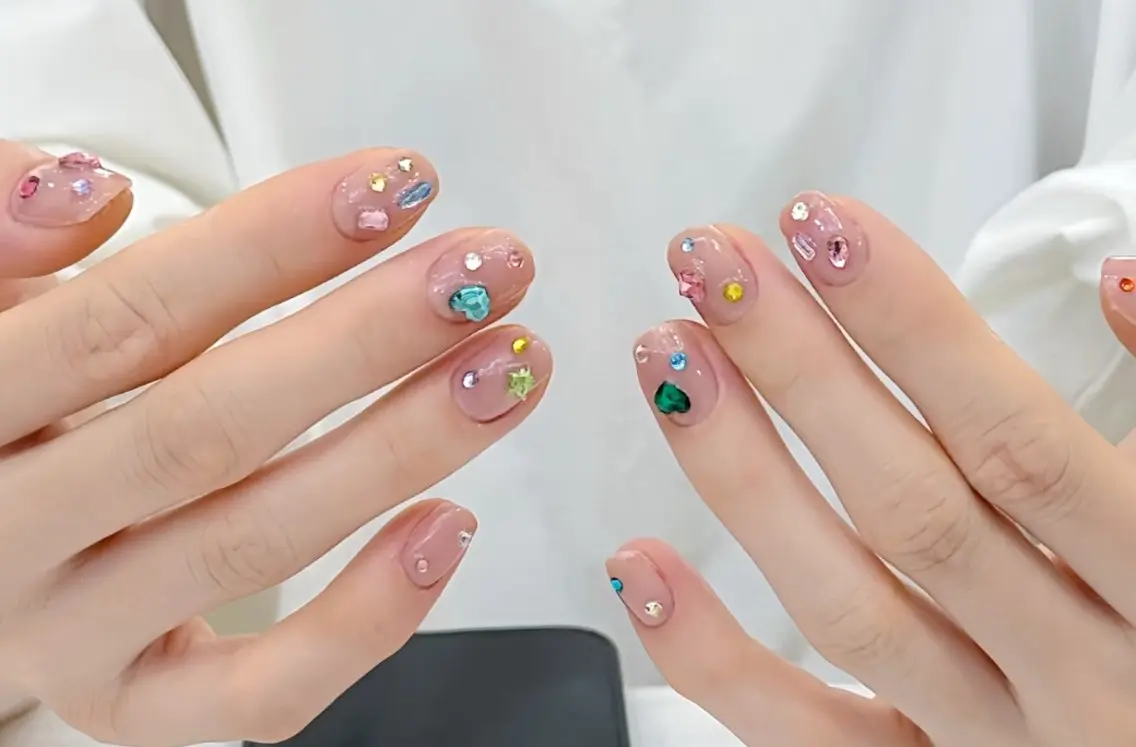 ネイル ハンドネイル Pure&Rich Nailのネイルデザイン