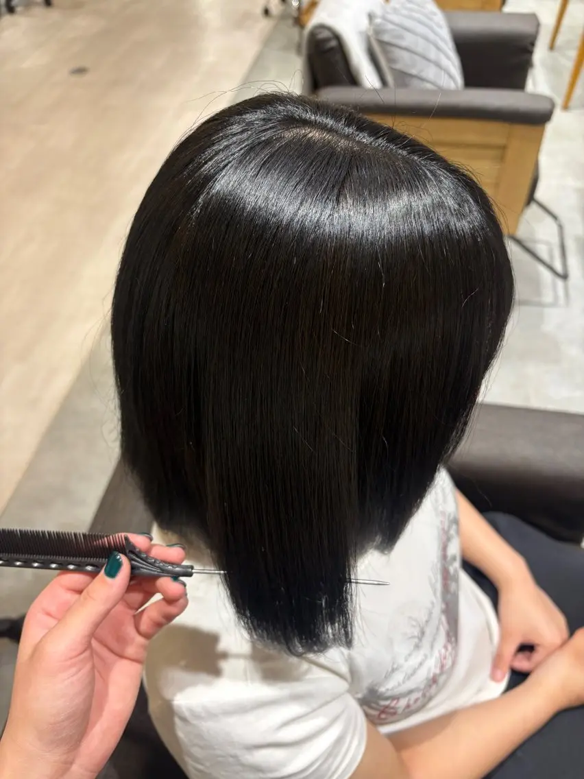 カラー 中山 江美香のヘアスタイル