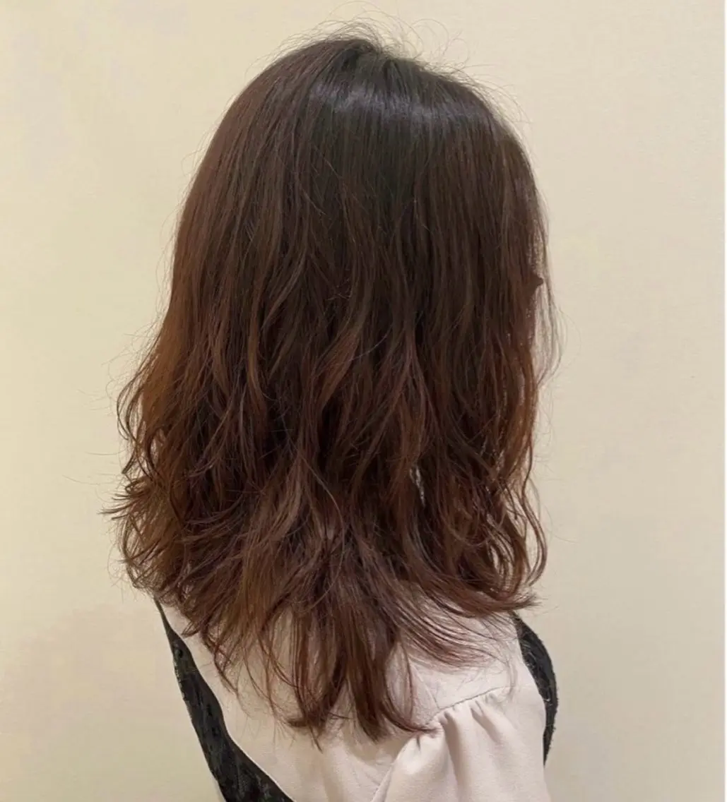 ミディアム パーマ ママ美容師 Tsuchiyaのヘアスタイル