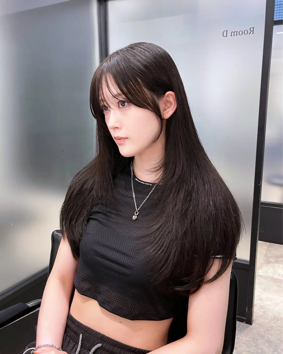 韓国レイヤーカット+リタッチカラー+髪質改善トリートメントの写真