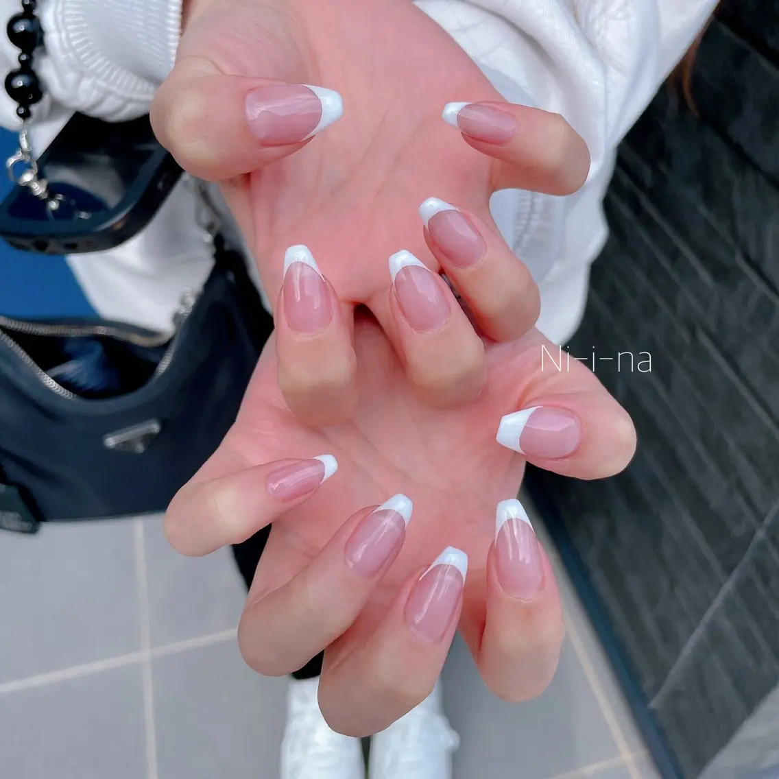 【Hand】フレンチ(オフ無)の写真