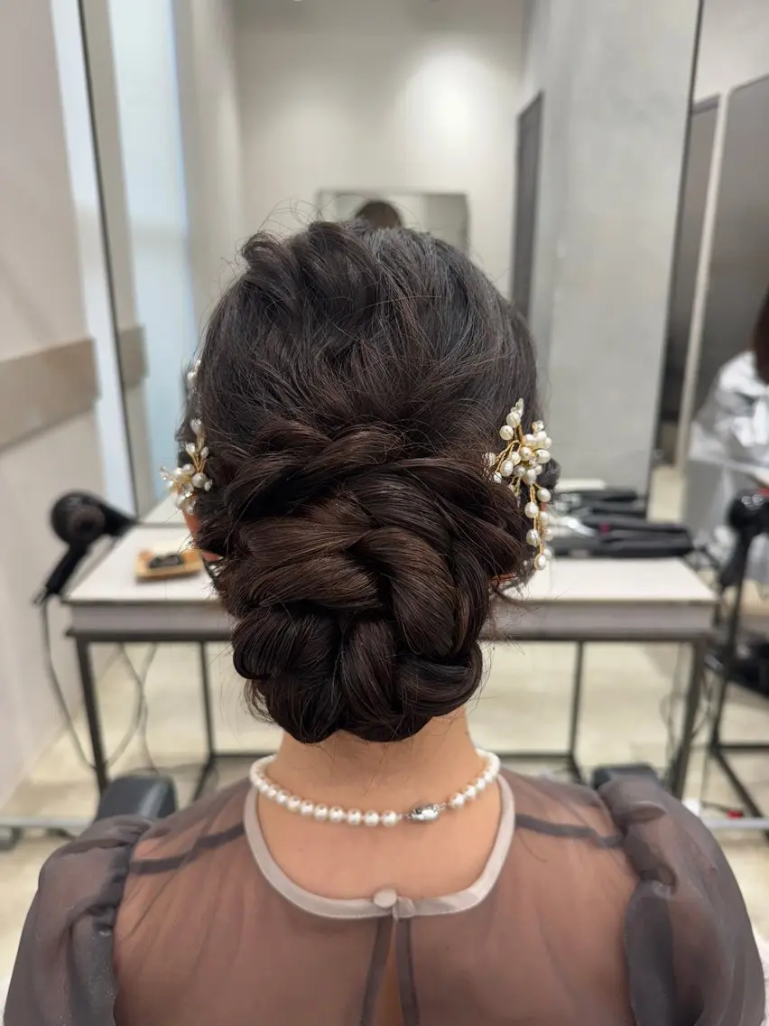 ヘアアレンジ 透明感カラー✨艶髪 制作🌱山根あゆみのヘアスタイル