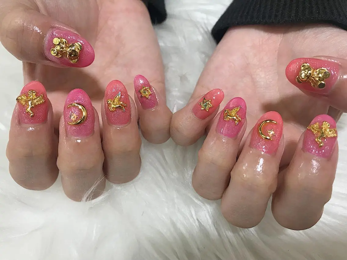 ネイル nailartist lisaのネイルデザイン