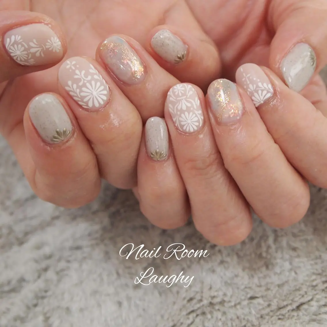 ネイル Nail Room Laughyのネイルデザイン