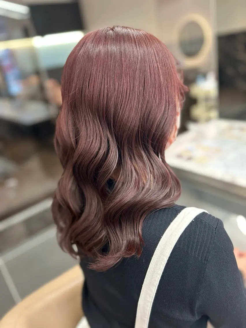 ロング カラー ブリーチ ダブルカラー ブリーチなしカラー ピンクカラー 💜オタク美容師💙 ゆうなのヘアスタイル