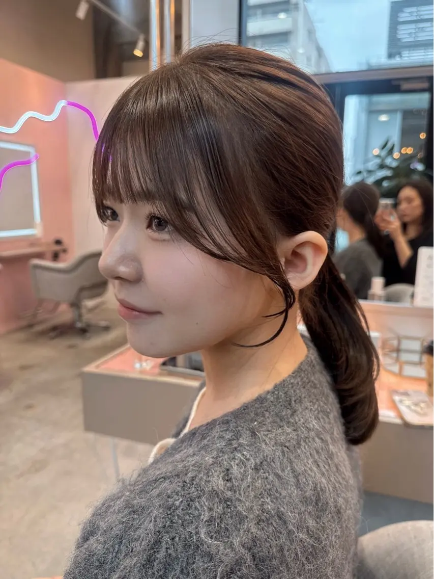 セミロング カット ヘアカラー 艶カラー✨レイヤー 𝐚𝐲𝐚𝐤𝐚のヘアスタイル