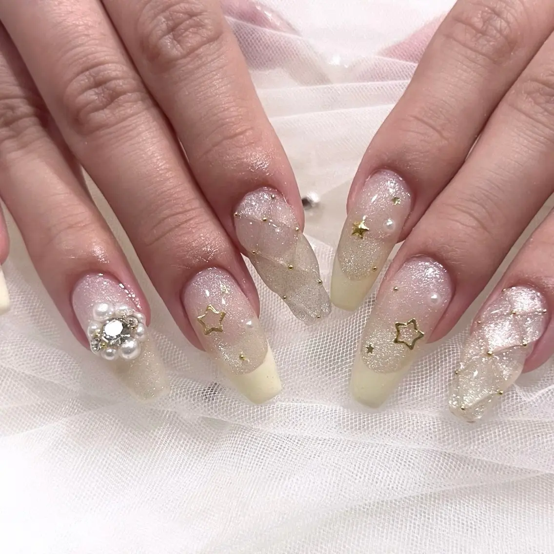 ネイル ハンドネイル 🧁fein. nana🩵のネイルデザイン