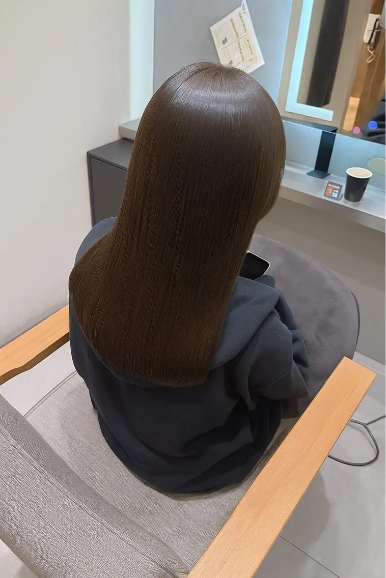 ロング カラー 透明感カラー 髪質改善 カット 縮毛矯正 トリートメント 🇰🇷レイヤー 💐Seinaのヘアスタイル