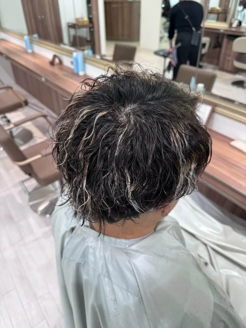 メンズカット✂＋波巻パーマ＋トリートメント✨の写真