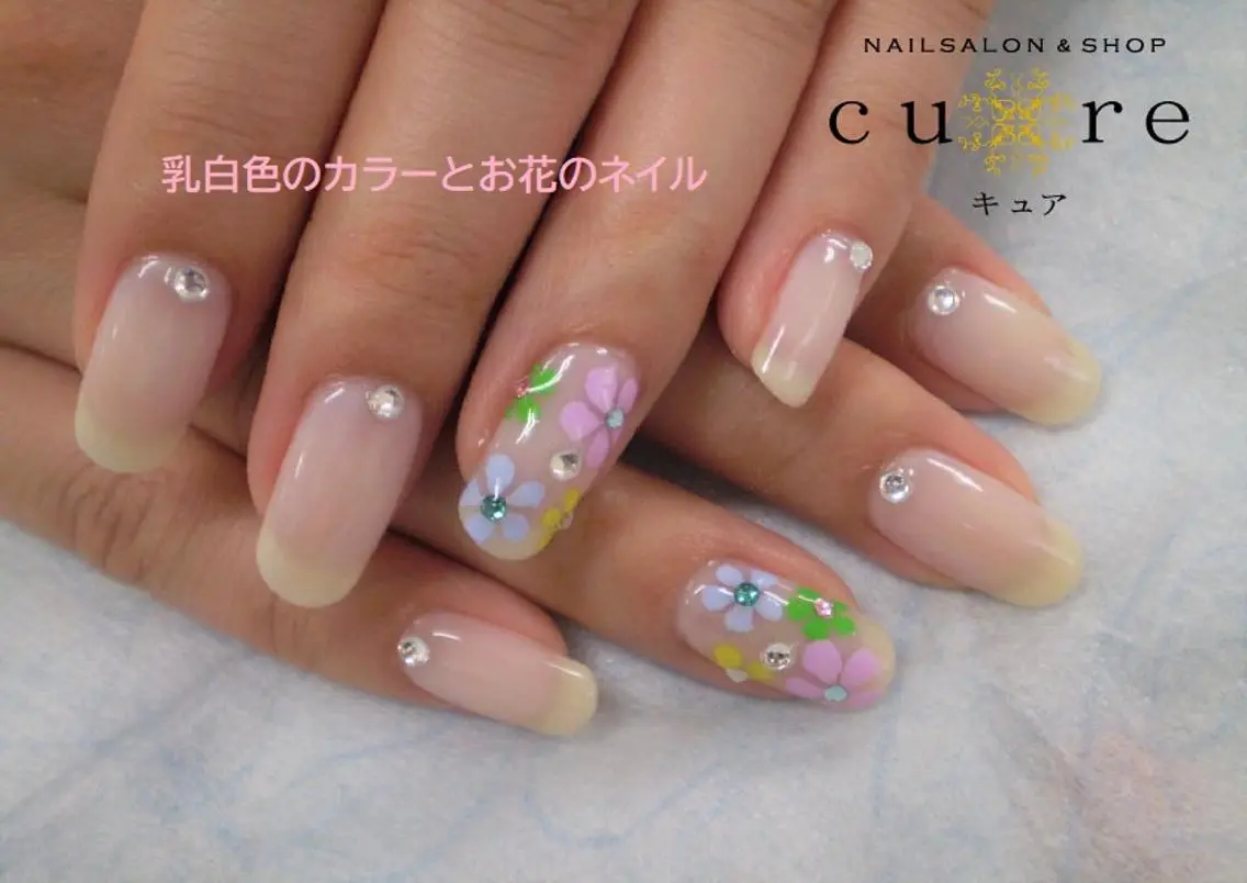 ミディアム ネイル ネイルサロン Cureのネイルデザイン
