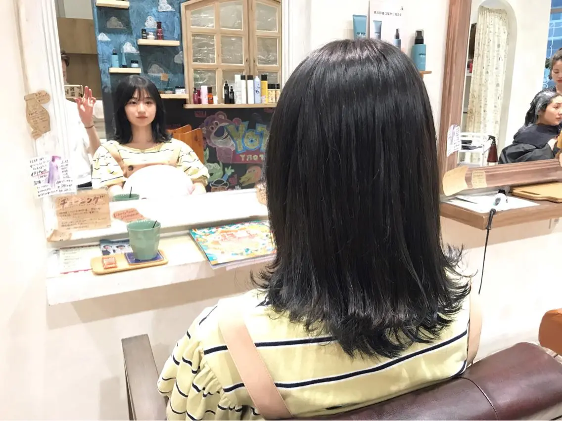 ミディアム カラー イルミナカラー シースルーバング メンズ指名多数!! 田島史也のヘアスタイル