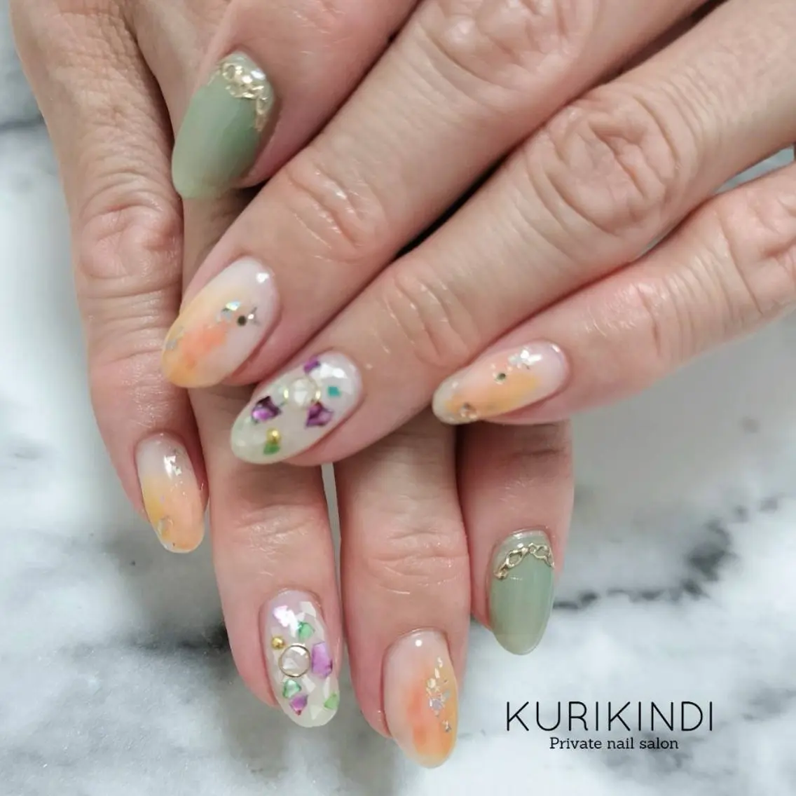 ネイル ハンドネイル ネイルサロン KURIKINDIのネイルデザイン