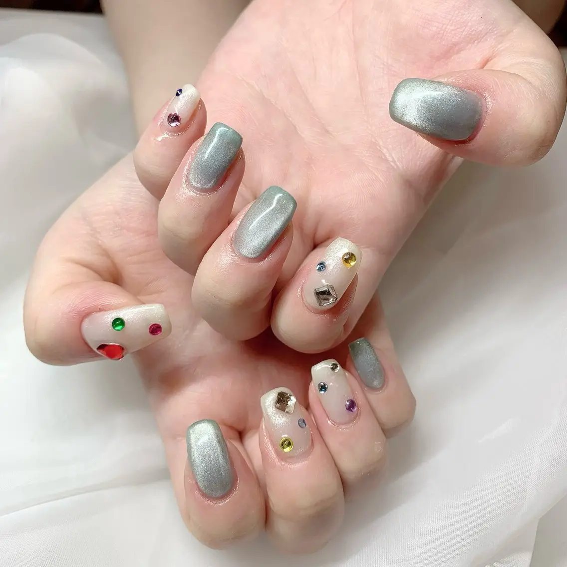 ネイル ハンドネイル Lucid Fleur Amiのネイルデザイン