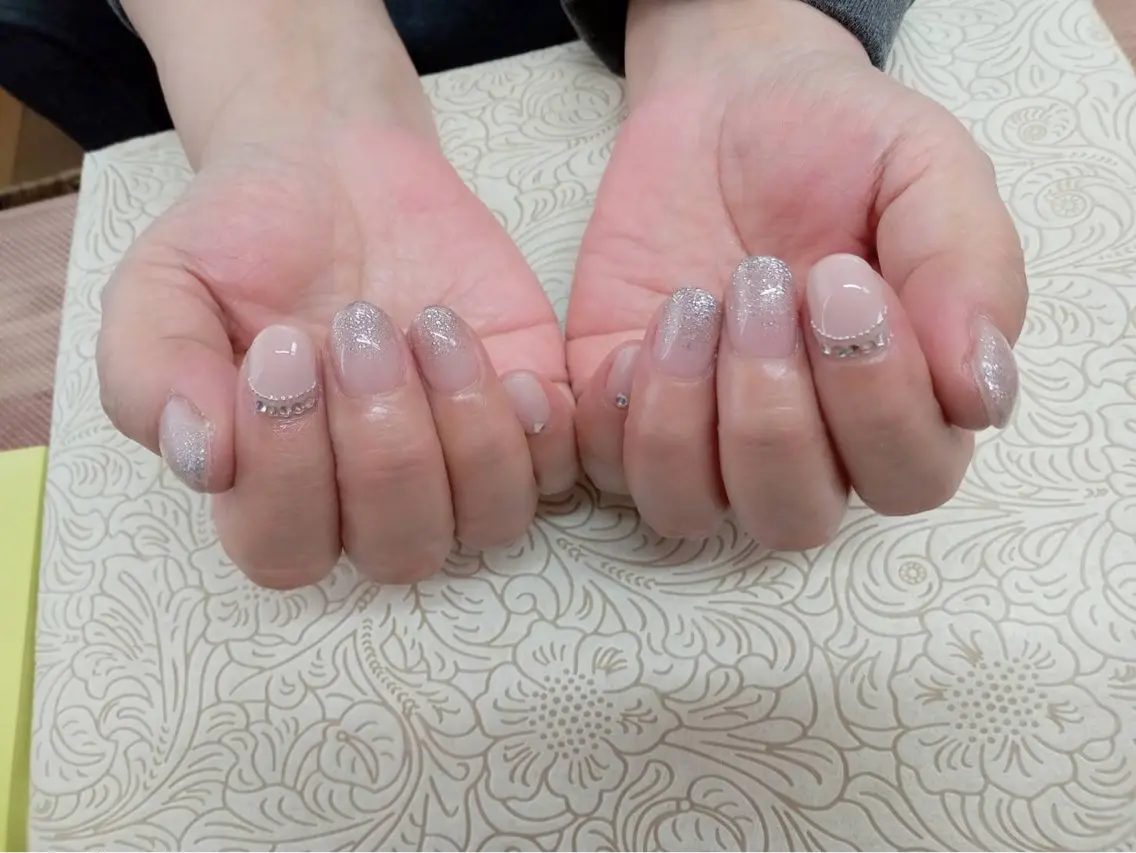 ネイル フラワーネイル precious nail roomのネイルデザイン