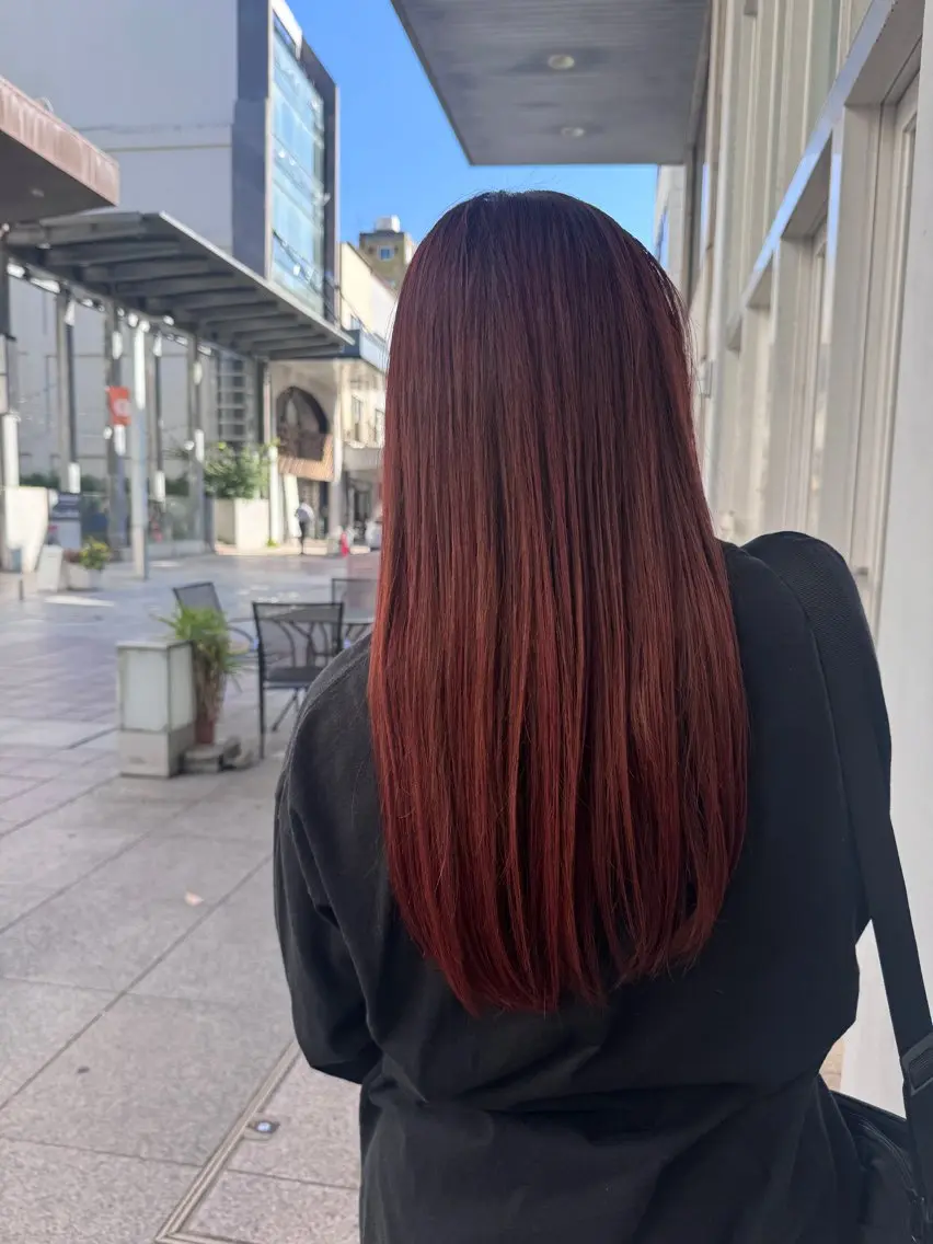 ロング カラー ヘアカラー 中門 玲那のヘアスタイル
