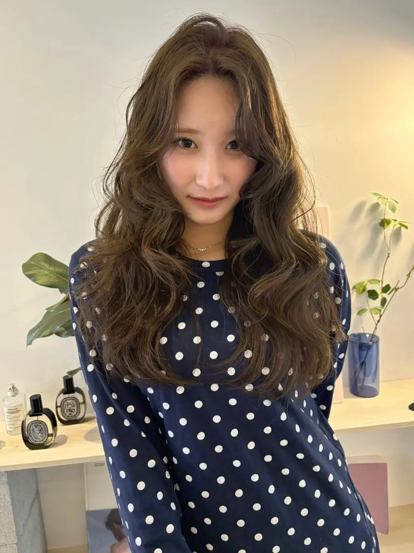 【ブリーチなしWカラー】ダメージレスで透明感オリーブベージュ.ヘーゼルベージュ.柔らかベージュ.グレージュ🧸︎💕︎︎の写真
