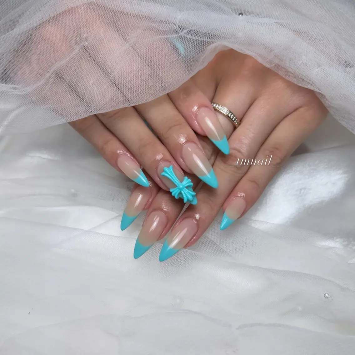 ロング 韓国風ヘア ハンドネイル 💅Tmnail Misoraのネイルデザイン
