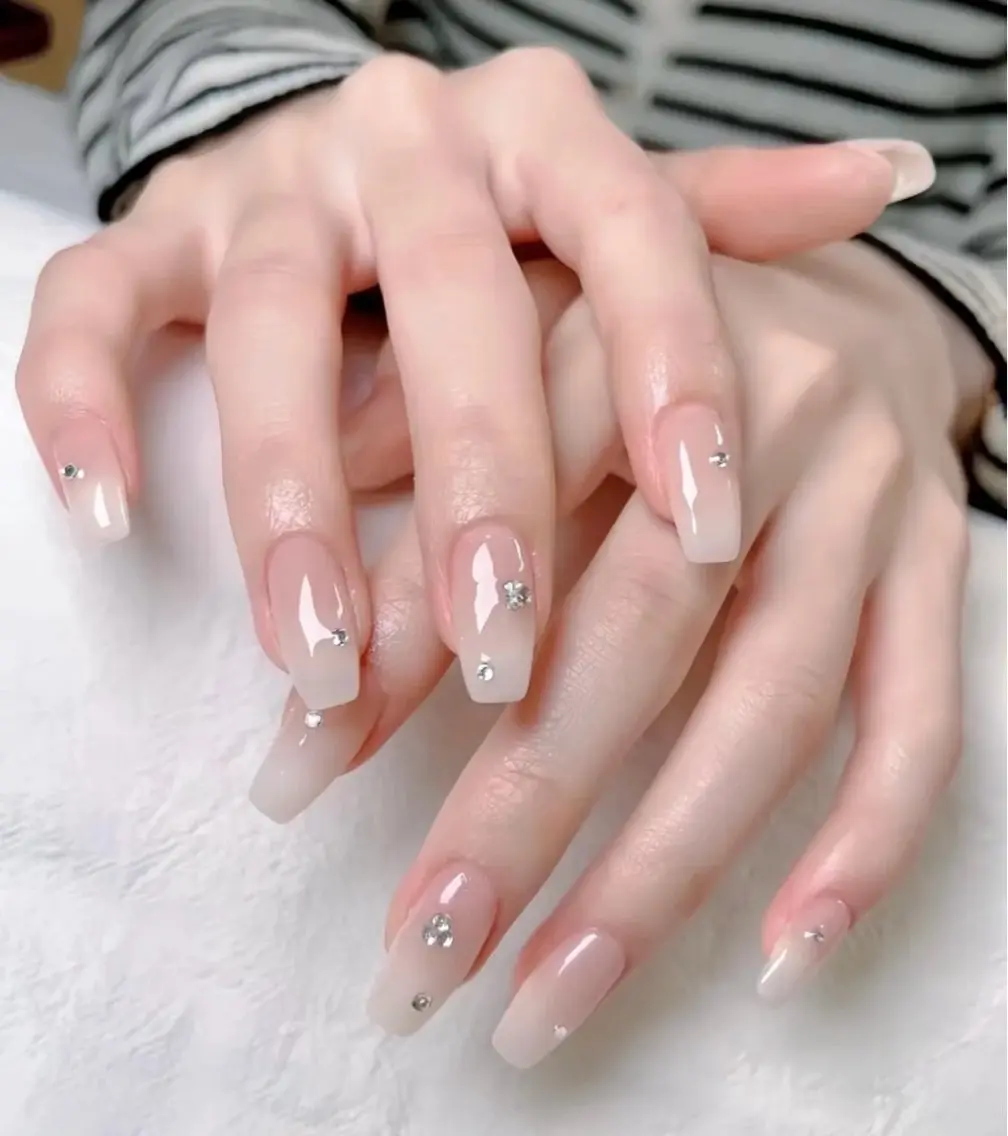 ネイル アートネイル チークネイル 長さ出し フットネイル ジェルネイル ハンドネイル ハンドケア For you. Nail Salonのネイルデザイン