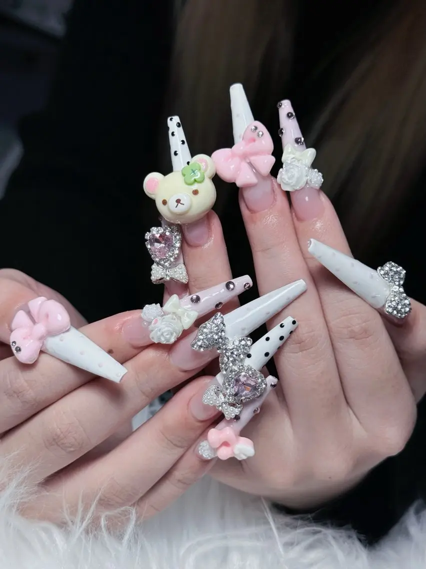 ネイル ボルドー チークネイル 長さ出し フレンチネイル ジェルネイル ハンドネイル VANI Belle Nailのネイルデザイン