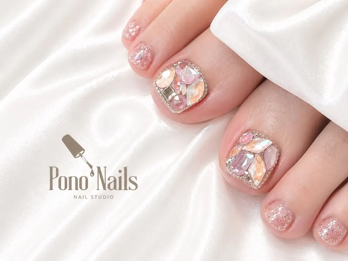 ネイル フットネイル Pono  Nailsのネイルデザイン