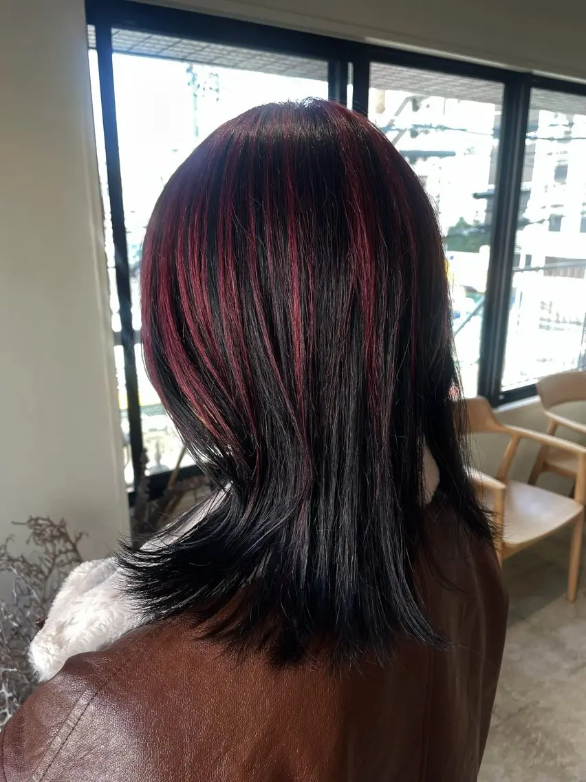 ミディアム ヘアカラー カラーモデル募集中 🍀 上地 虹奈のヘアスタイル