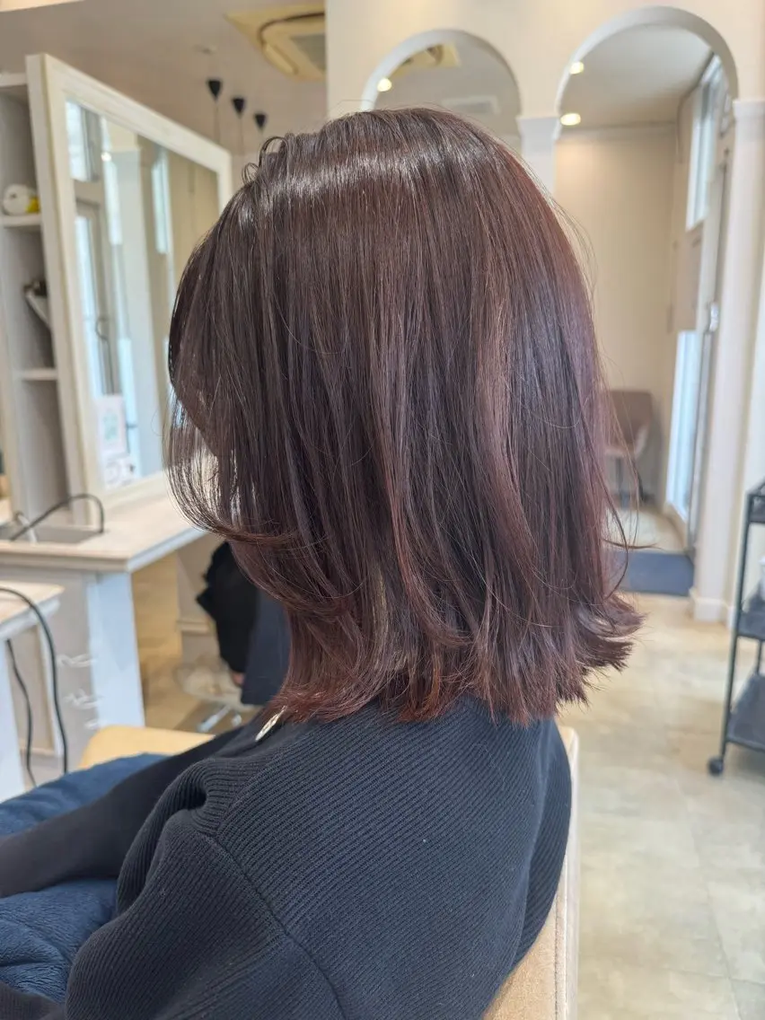 ミディアム ひらつか まおのヘアスタイル