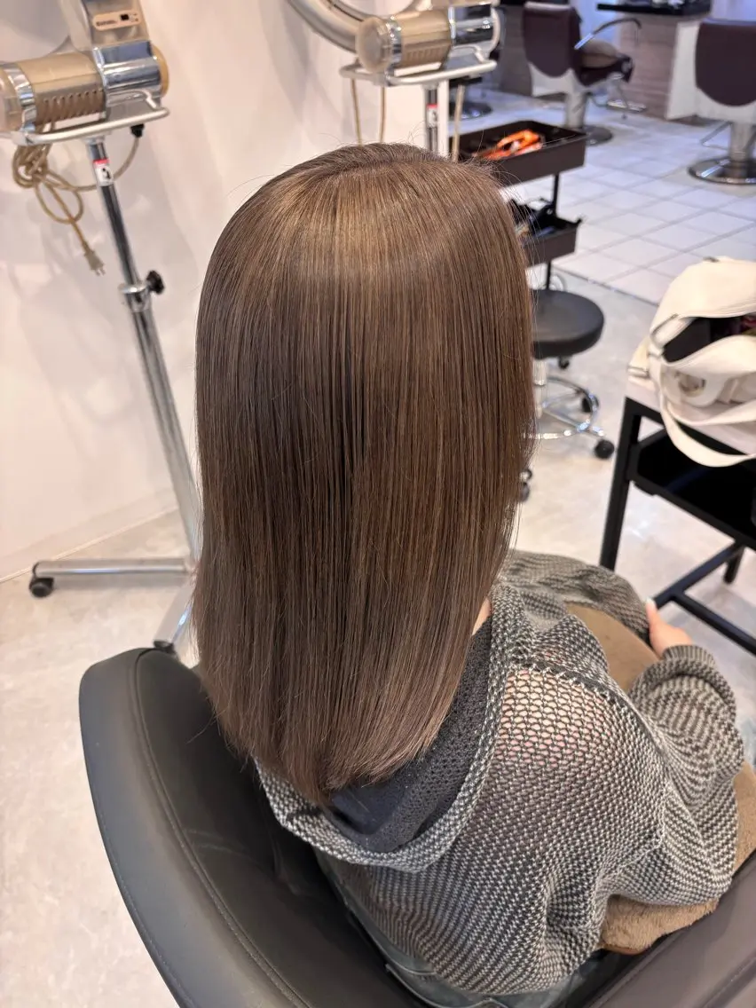 ミディアム カラー ブラウンカラー ナチュラルブラウン ヘアカラー yui 練習モデル募集中のヘアスタイル