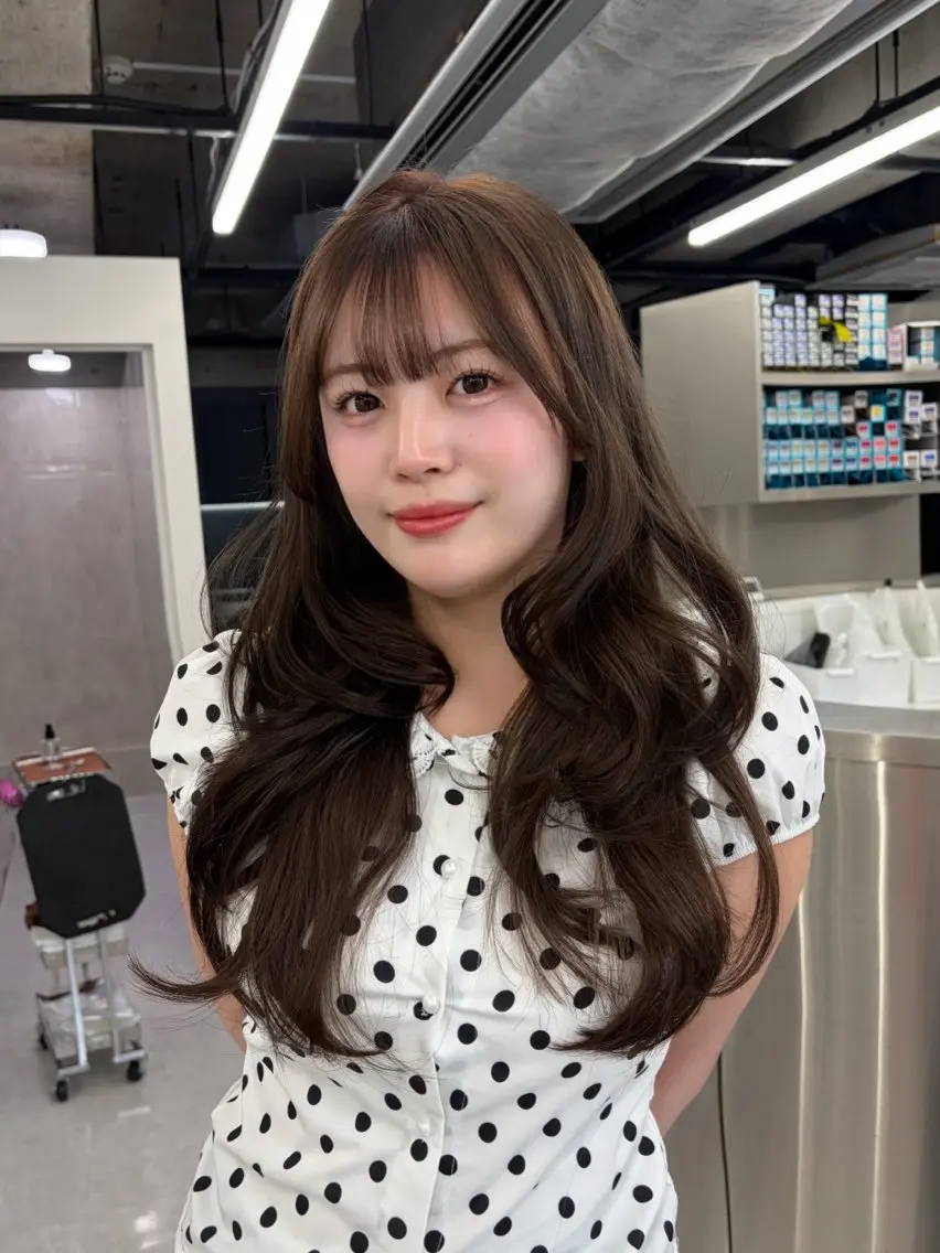 ロング カラー カット ヘアカラー カラー/エクステ 🤍ルナのヘアスタイル