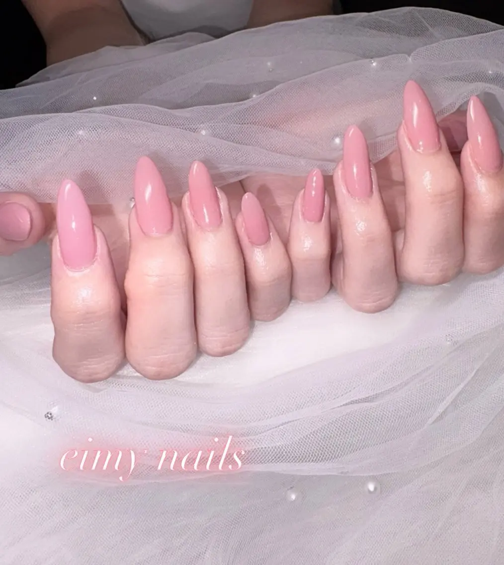 ネイル ロングネイル ワンカラーネイル ピンク ピンクベージュ ネイルチップ ハンドネイル eimy nails♡のネイルデザイン