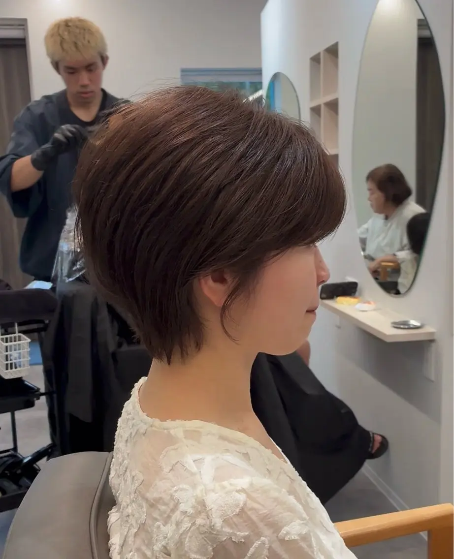 ショート カラー 透明感カラー カット ヘアカラー 白崎 龍神のヘアスタイル