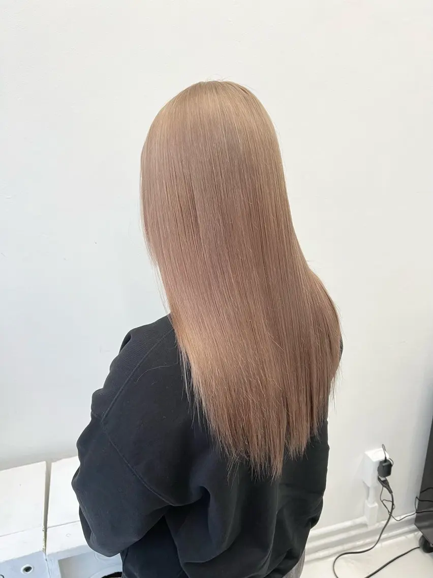セミロング カラー カット ヘアカラー トリートメント HARU//原宿🤍 リピート率NO.1のヘアスタイル