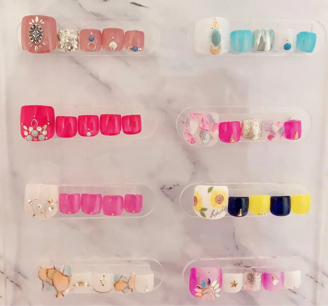 ネイル フットネイル Lino+ ネイル&よもぎ蒸しのネイルデザイン