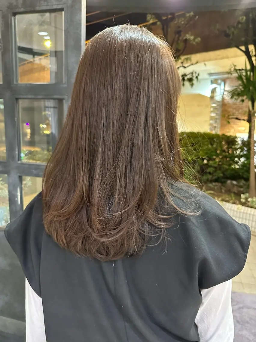 セミロング カラー カット ヘアカラー トリートメント 平野恵/透明感カラー ブリーチ/ボブのヘアスタイル
