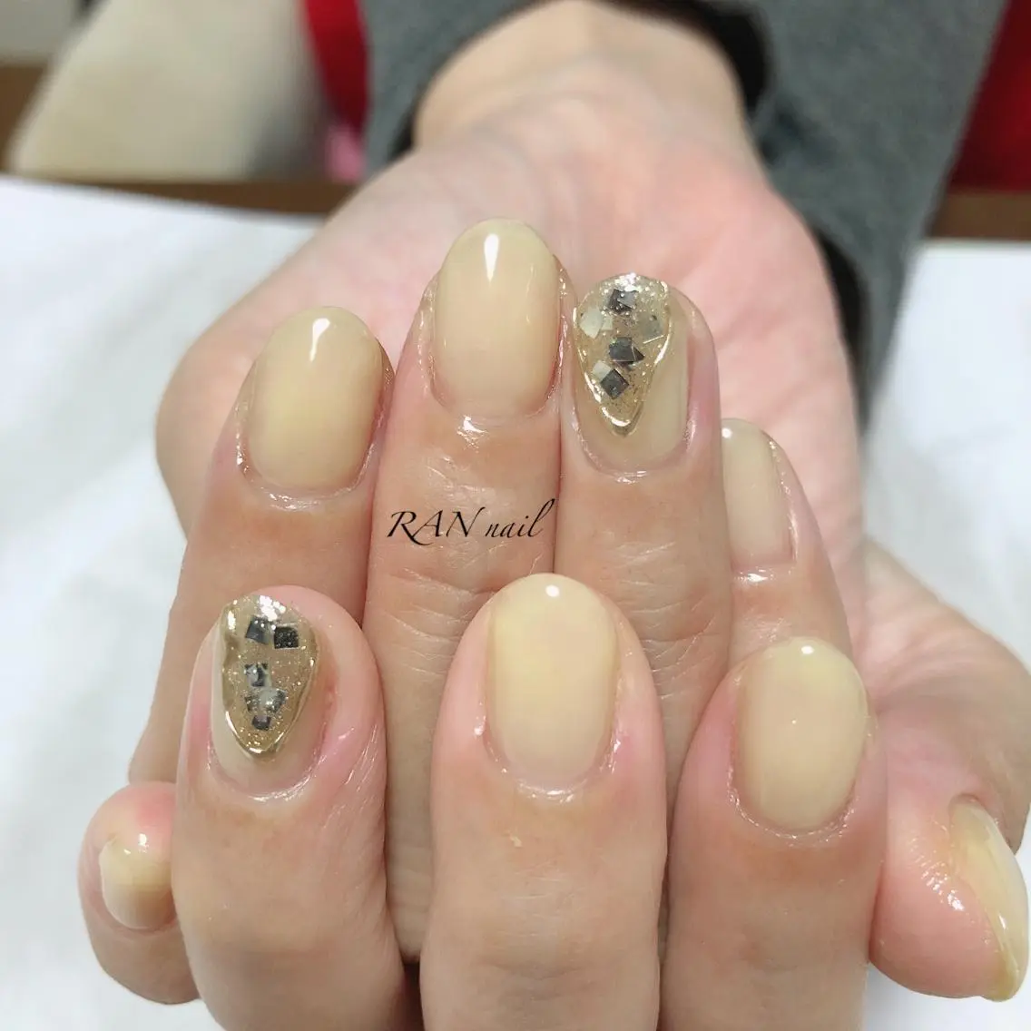 ネイル フットネイル フレンチネイル ガラスフレンチ キラキラネイル オフィスネイル ハンドネイル フットネイル RAN nailのネイルデザイン