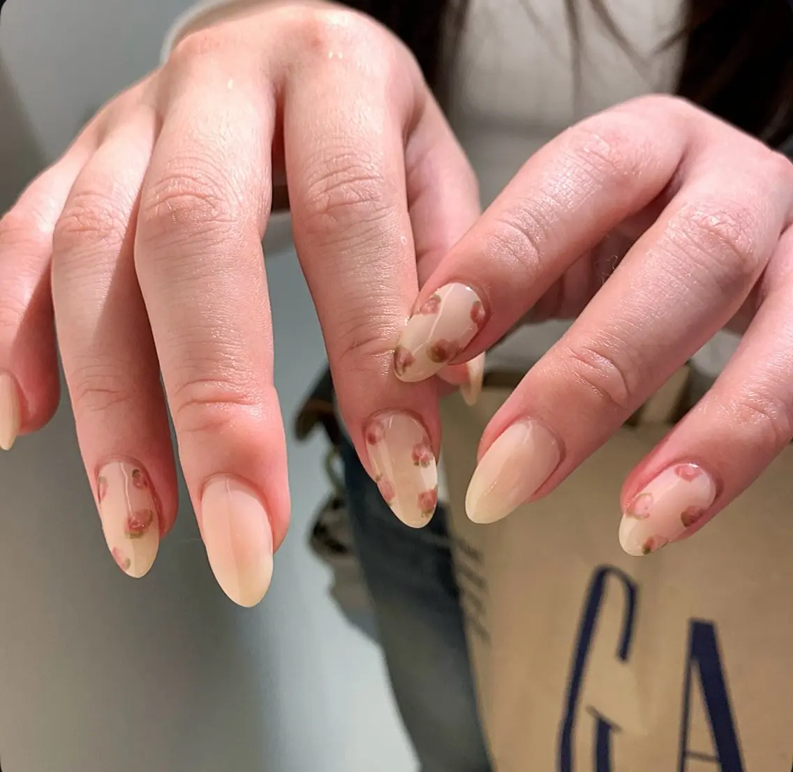ネイル nailAVANCE akariのネイルデザイン
